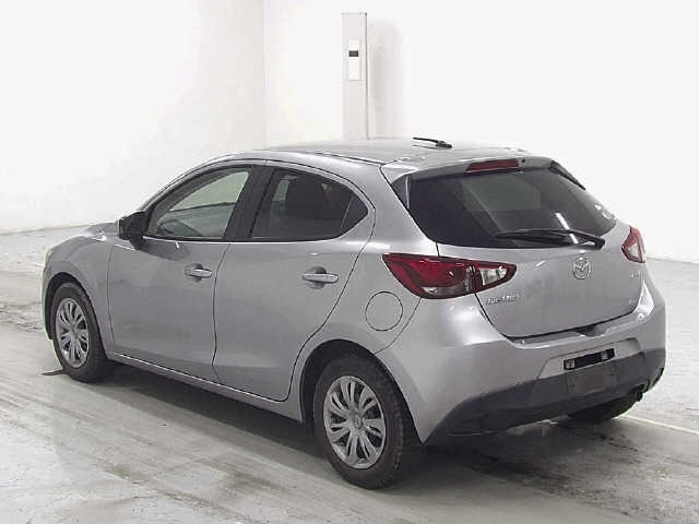 2015 MAZDA DEMIO