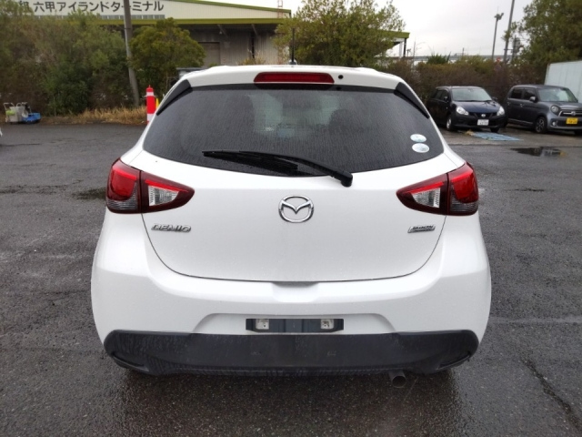 2015 MAZDA DEMIO