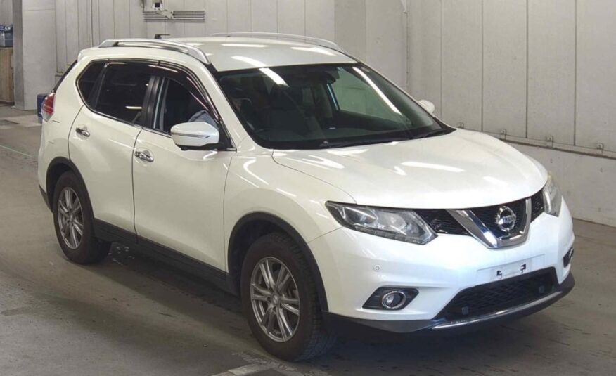 2015 NISSAN X-TRAIL 7 SEATS