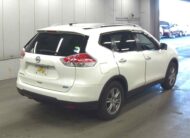 2015 NISSAN X-TRAIL 7 SEATS