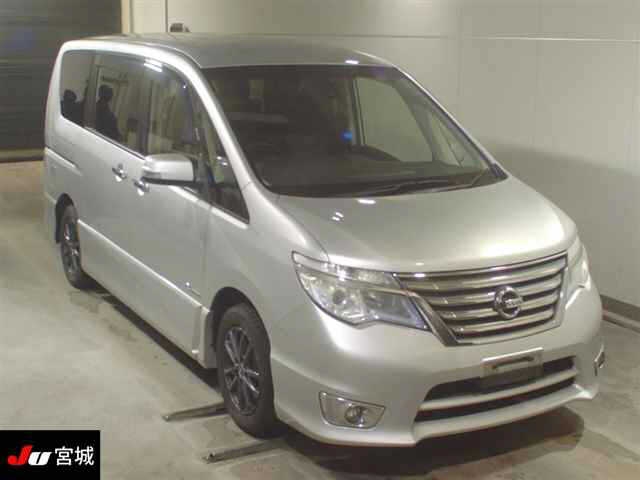 2015 NISSAN SERENA