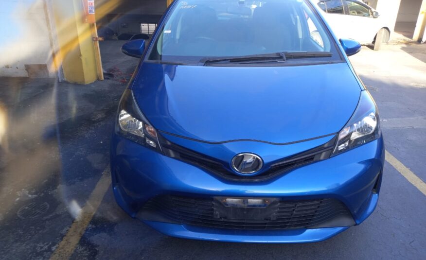 2015 TOYOTA VITZ