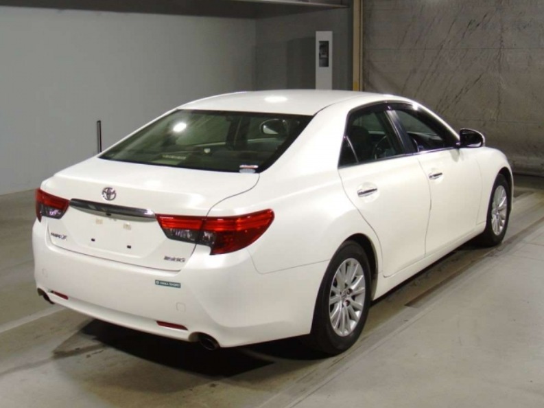 2015 TOYOTA MARK X