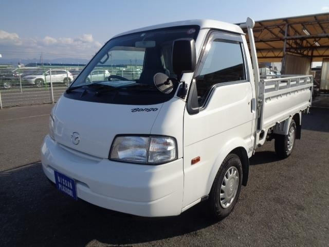 2016 MAZDA BONGO