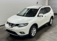 2015 NISSAN X TRAIL 7 SEATER