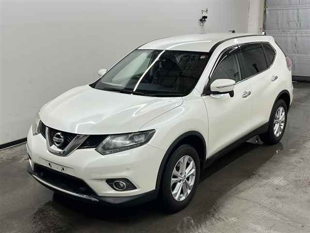 2015 NISSAN X TRAIL 7 SEATER