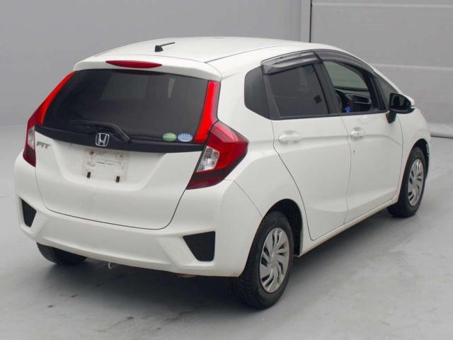 2015 HONDA FIT  2015-08 1300 CC PETROL