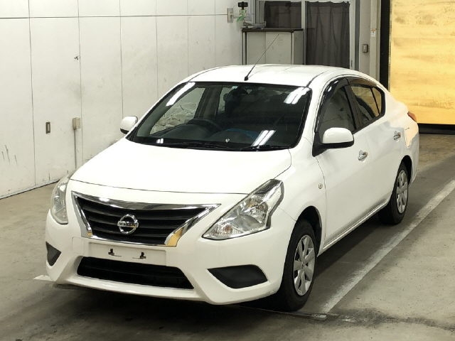 2015 NISSAN TIIDA LATIO