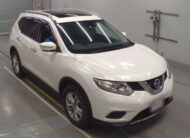 2015 NISSAN X TRAIL 5 SEATER