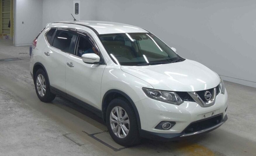 2015 NISSAN X TRAIL 7 SEATER