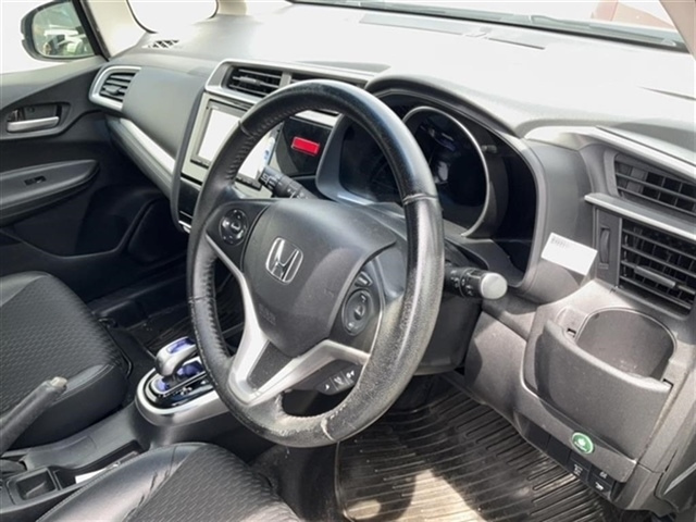 2015 HONDA FIT HYBRID