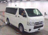 2015 TOYOTA HIACE