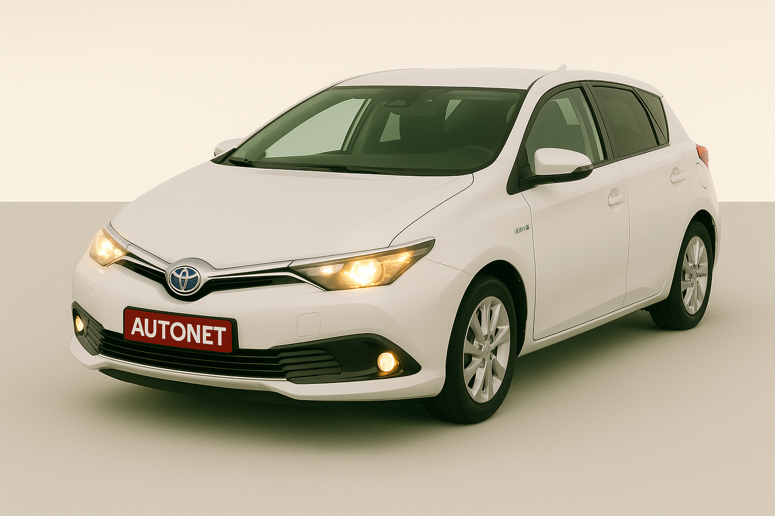 Toyota Auris Hybrid 2016
