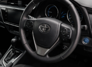 Toyota Auris Hybrid 2016