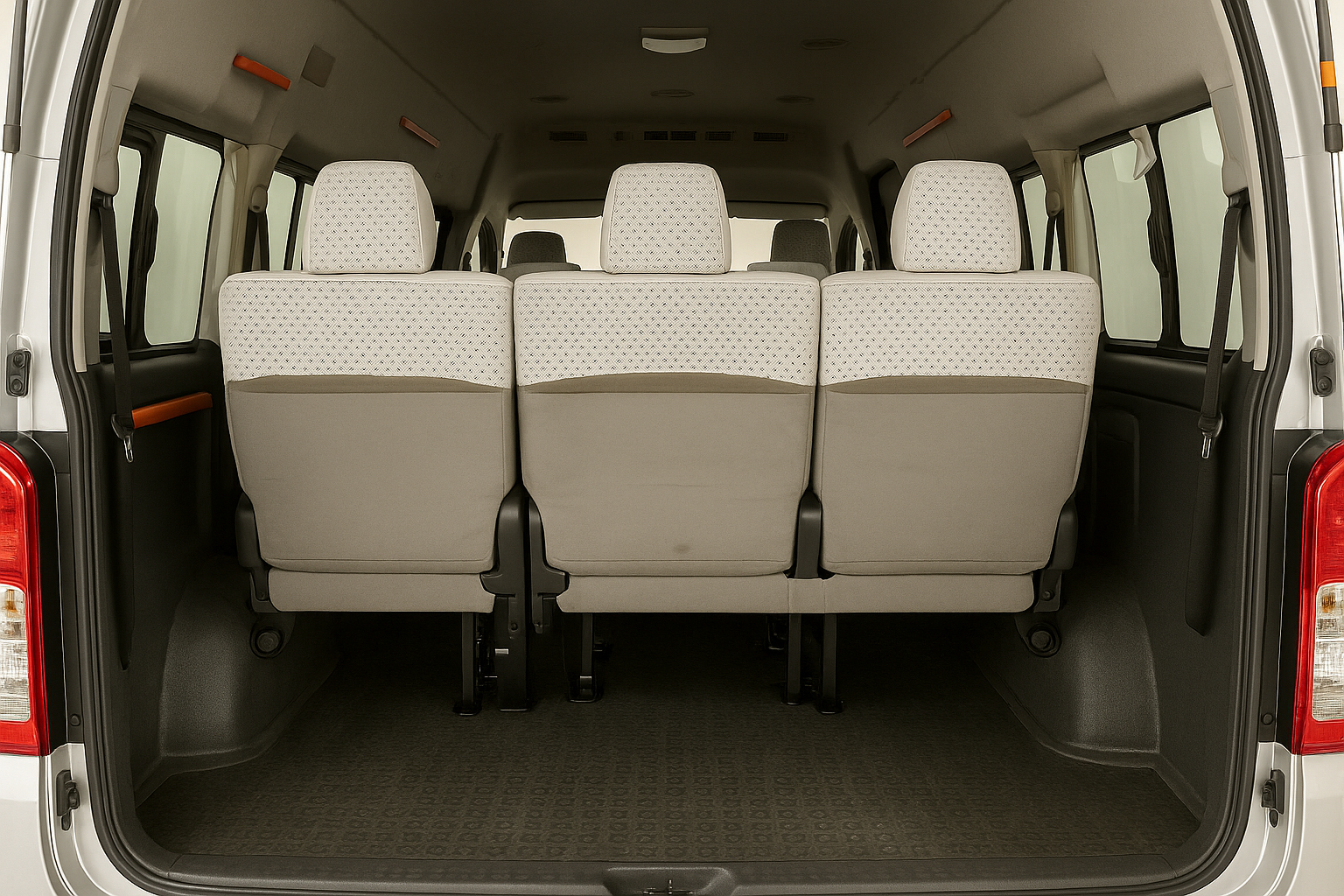 Nissan Caravan NV350 2016