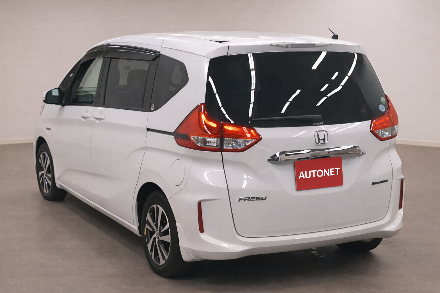 2017 Honda Freed Hybrid – 7-Seater MPV