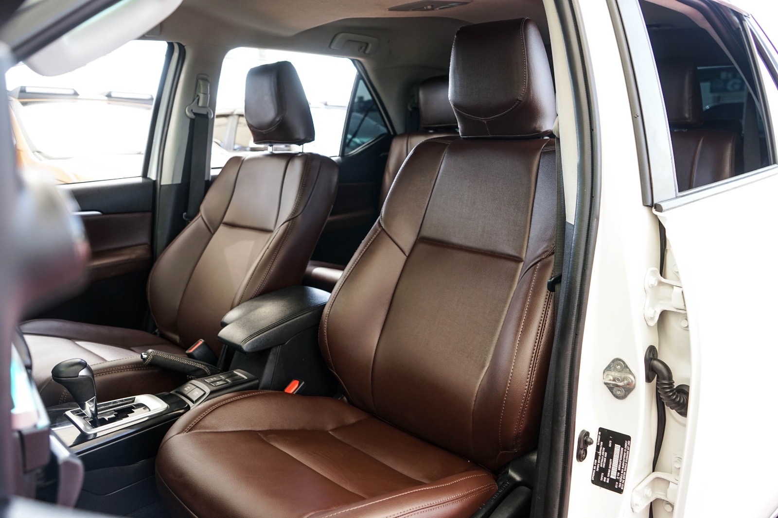 2018 Toyota Fortuner 2.8L Diesel 4WD – 7-Seater SUV