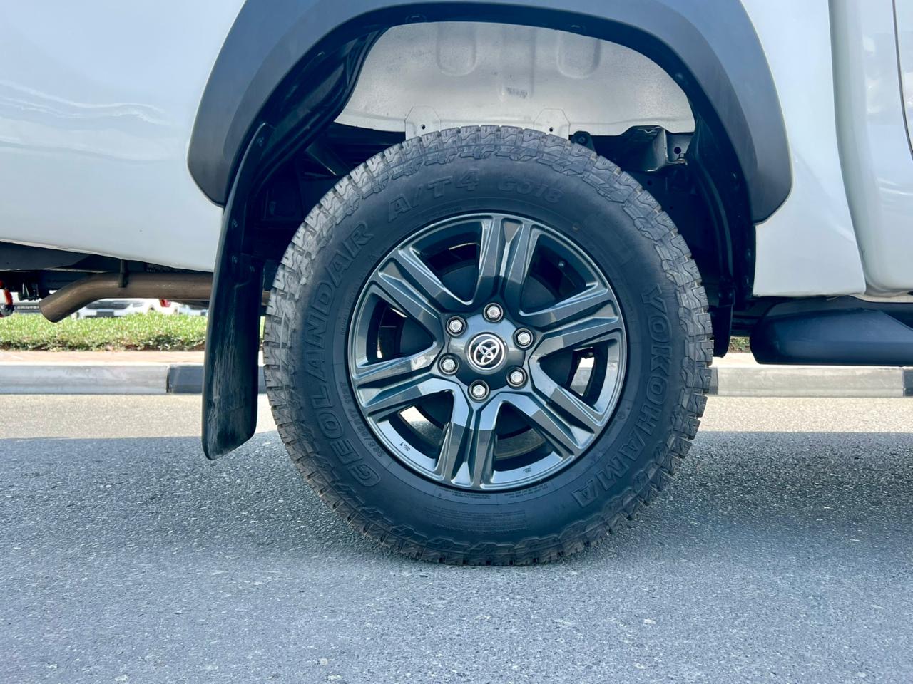2023 Toyota Hilux 2.8L Diesel 4WD Double Cab Pickup